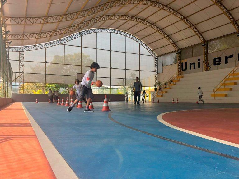 Universitario